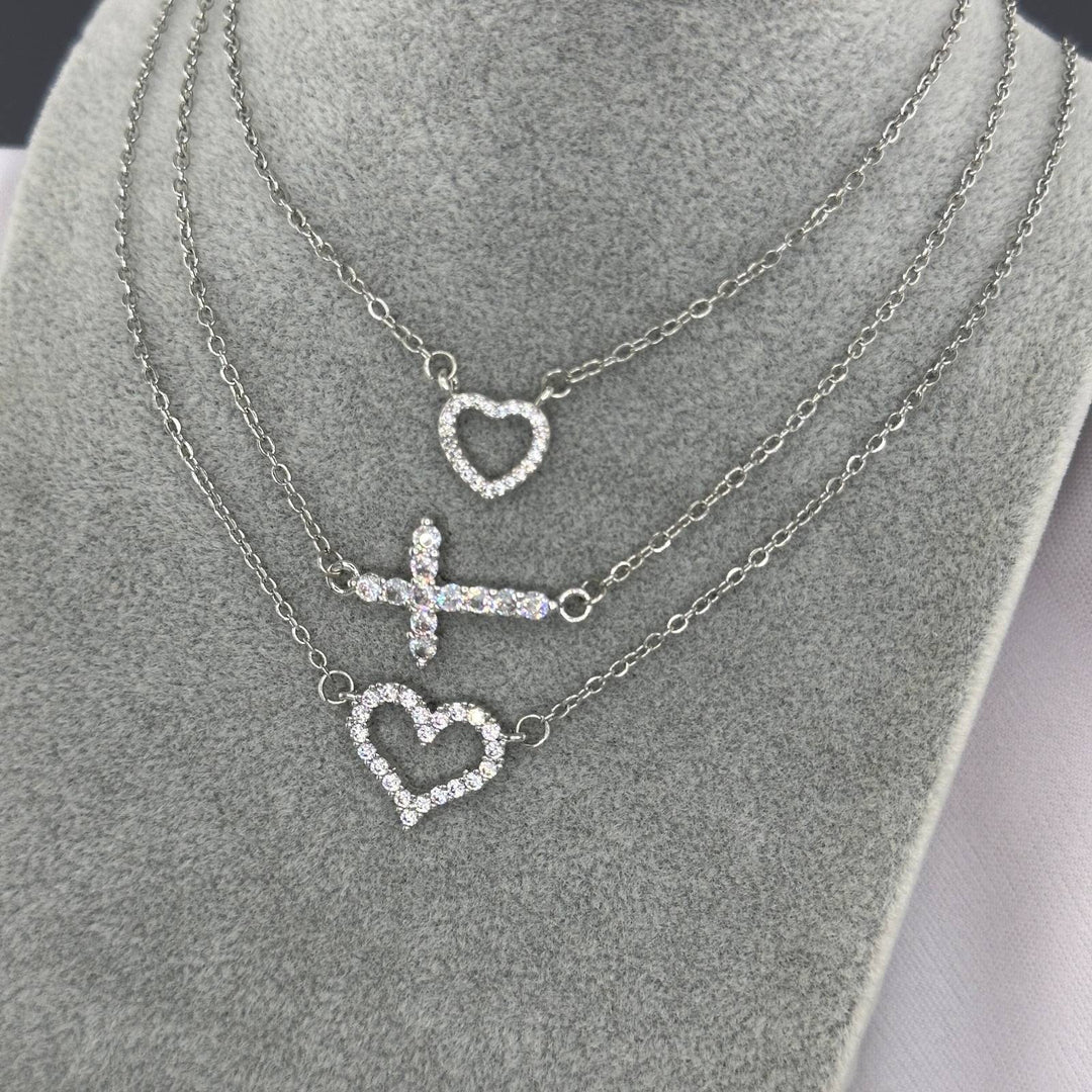 Kette aus Edelstahl mit einem Anhänger
