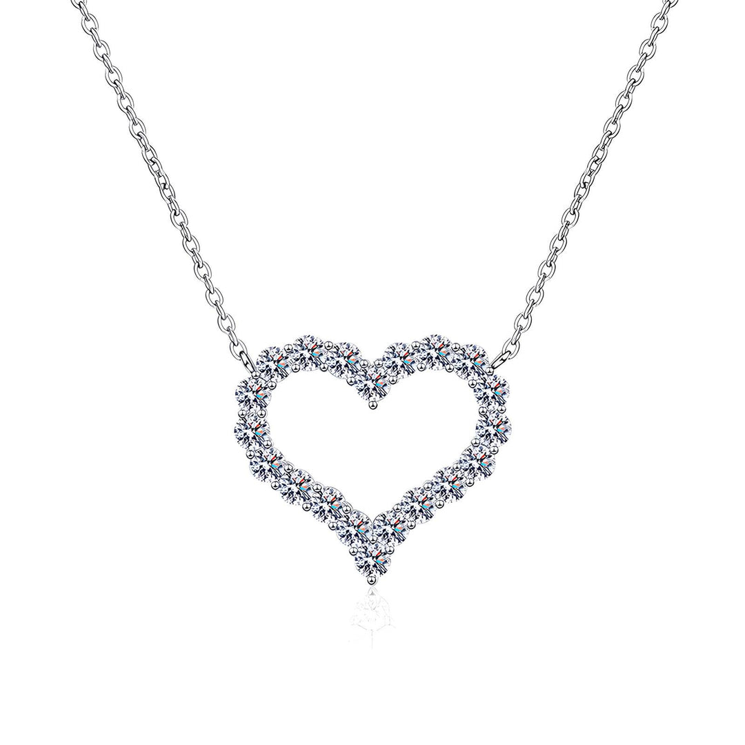 Kette aus Edelstahl mit einem Anhänger