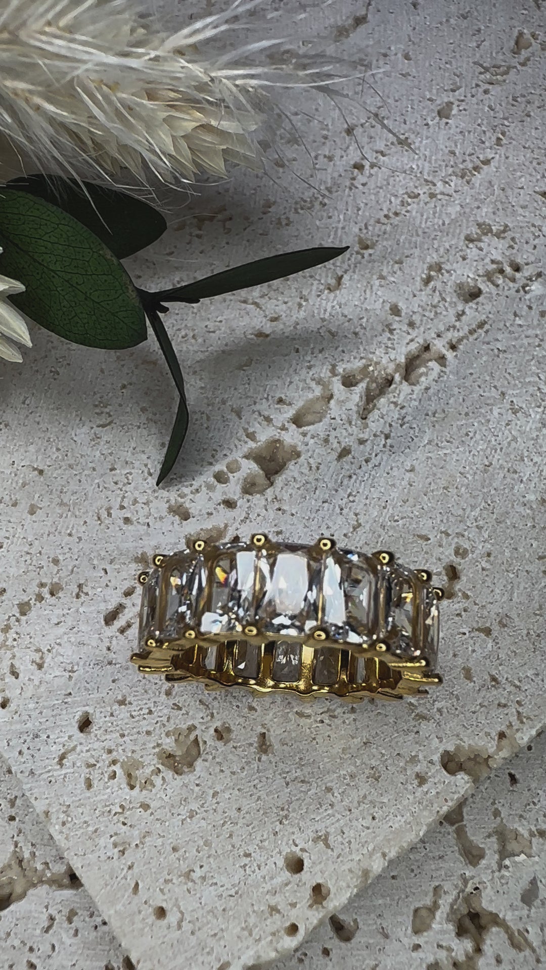 Ring "Estrella Gold" mit Zirkonia