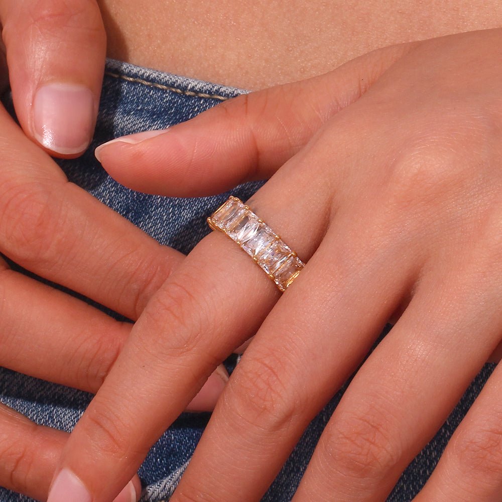 Ring "Estrella Gold" mit Zirkonia