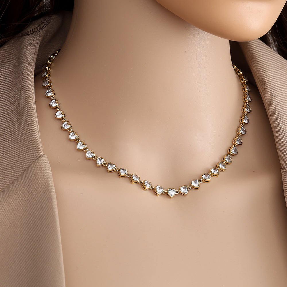 Collier "Diamond Hearts" aus vergoldetem Edelstahl